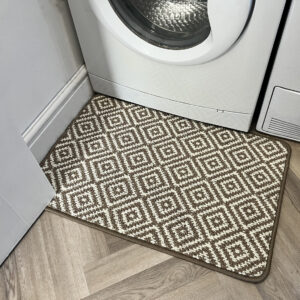 Natural white geo soft loop washable mat