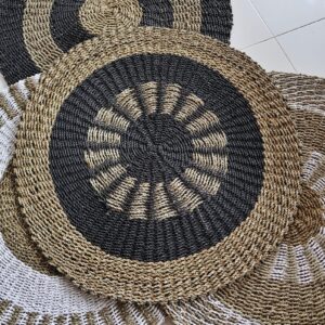 Alternative view of Round Seagrass Black & Tan - Inner Sun - 1m