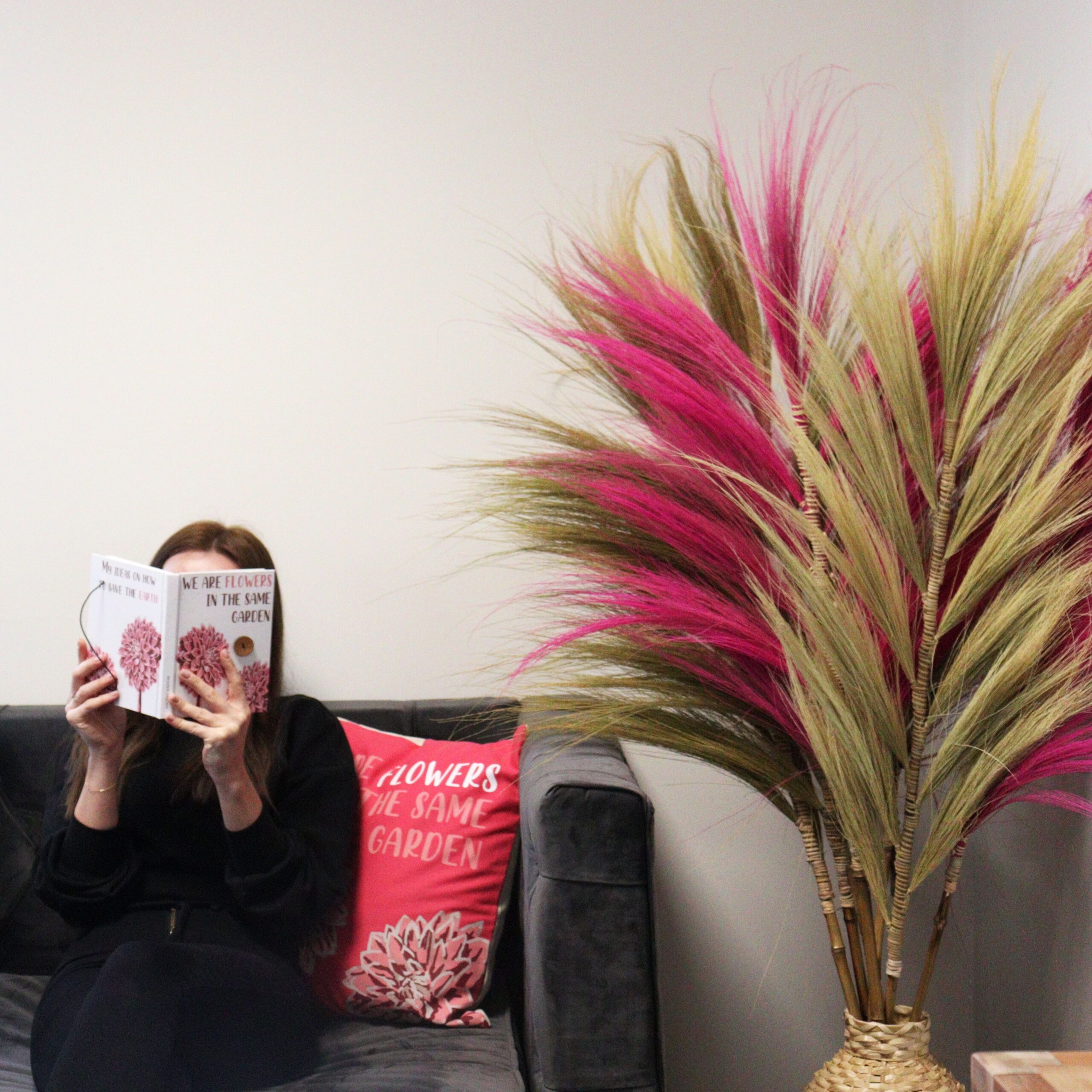 Rayung Grass Pampas Display Natural 1.6m - Image 8